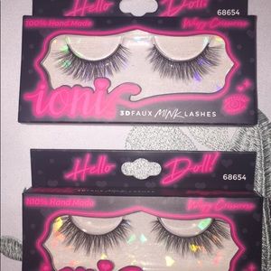 TWO PACK OF IONI 3D FAUX LASHES💕